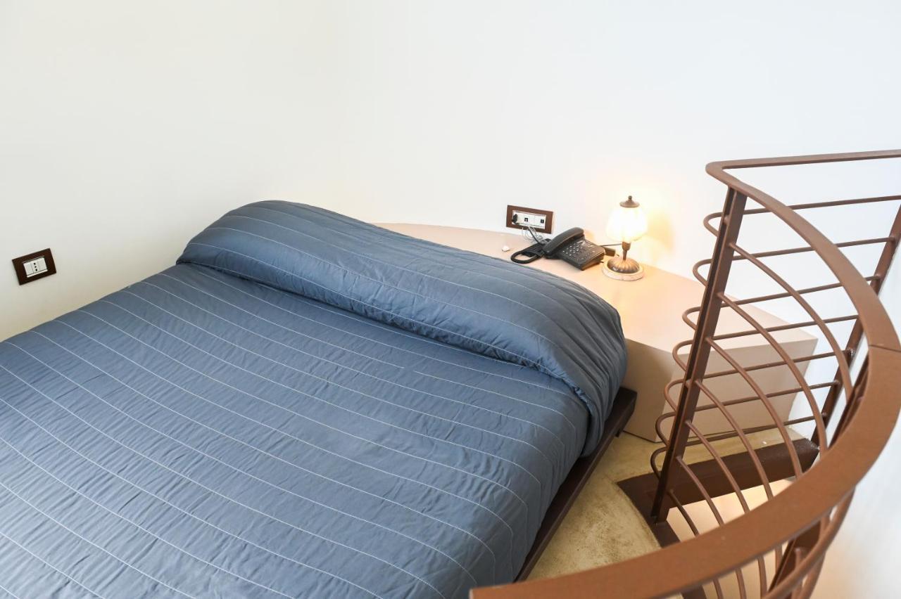 Moretti Village - B&B 시비타노바 마르셰 외부 사진